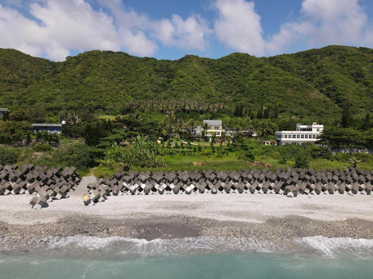 Sea-Hi B&B Yanliau エクステリア 写真