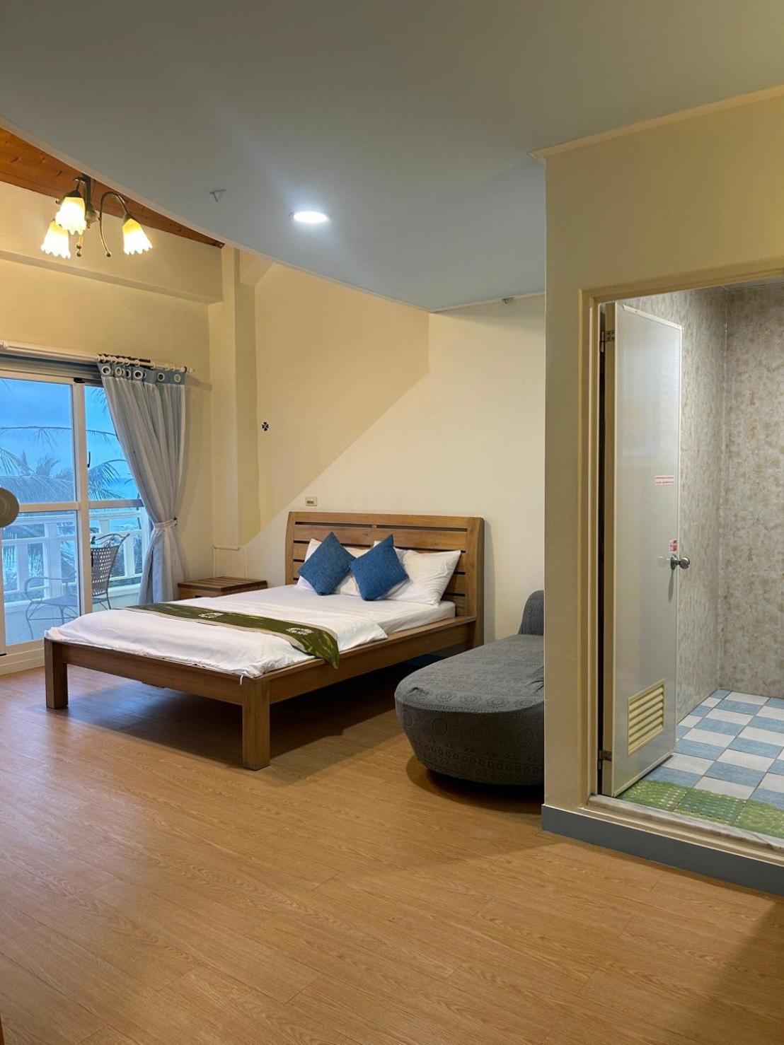 Sea-Hi B&B Yanliau エクステリア 写真